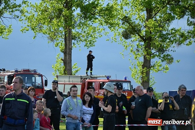 Zdjęcie w galerii na portalu naszraciborz.pl: VI strażackie zawody na czas w Rudyszwałdzie wiadomości z regionu