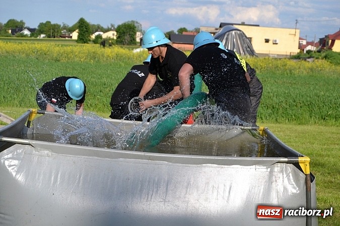 Zdjęcie w galerii na portalu naszraciborz.pl: VI strażackie zawody na czas w Rudyszwałdzie wiadomości z regionu