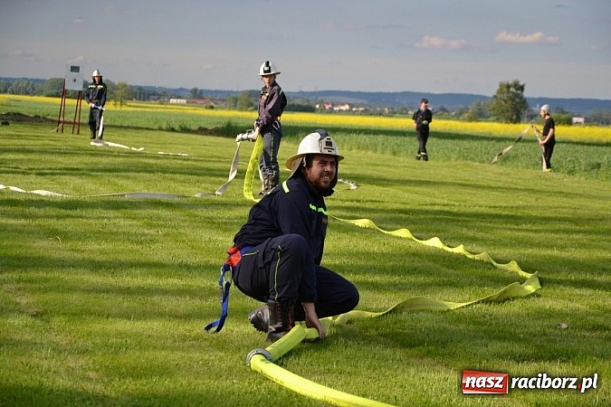 Zdjęcie w galerii na portalu naszraciborz.pl: VI strażackie zawody na czas w Rudyszwałdzie wiadomości z regionu