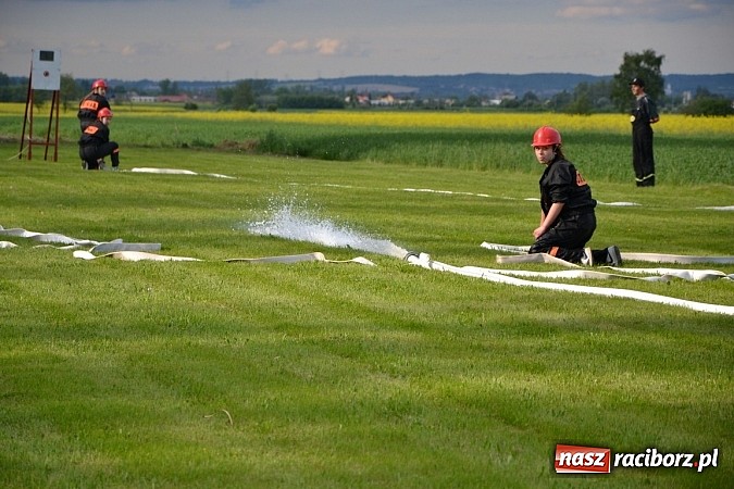 Zdjęcie w galerii na portalu naszraciborz.pl: VI strażackie zawody na czas w Rudyszwałdzie wiadomości z regionu