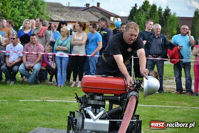 Zdjęcie w galerii na portalu naszraciborz.pl: VI strażackie zawody na czas w Rudyszwałdzie wiadomości z regionu