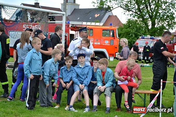 Zdjęcie w galerii na portalu naszraciborz.pl: VI strażackie zawody na czas w Rudyszwałdzie wiadomości z regionu