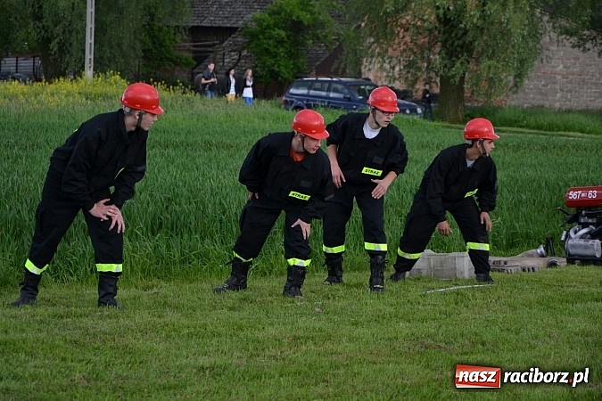 Zdjęcie w galerii na portalu naszraciborz.pl: VI strażackie zawody na czas w Rudyszwałdzie wiadomości z regionu