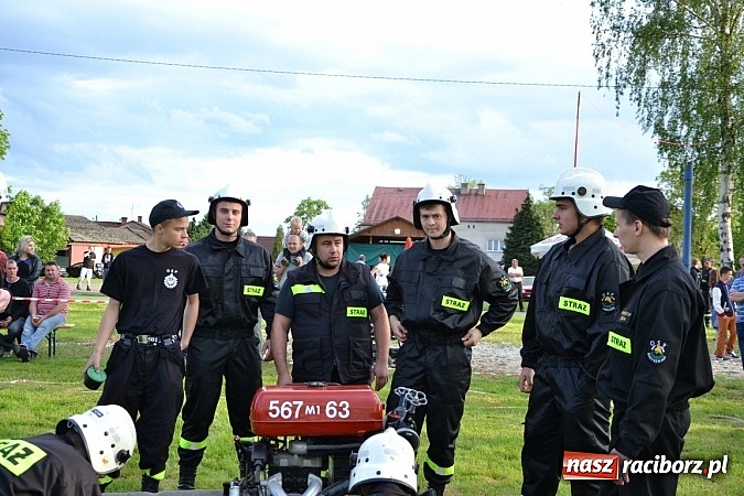 Zdjęcie w galerii na portalu naszraciborz.pl: VI strażackie zawody na czas w Rudyszwałdzie wiadomości z regionu