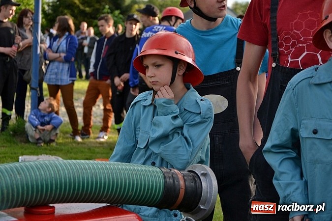 Zdjęcie w galerii na portalu naszraciborz.pl: VI strażackie zawody na czas w Rudyszwałdzie wiadomości z regionu