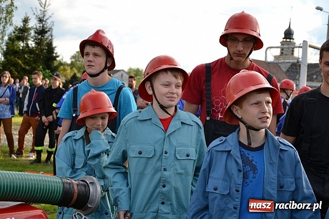 Zdjęcie w galerii na portalu naszraciborz.pl: VI strażackie zawody na czas w Rudyszwałdzie wiadomości z regionu