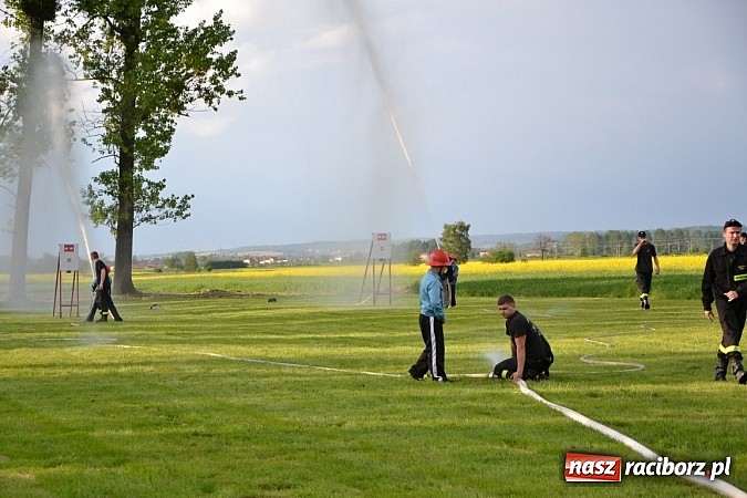 Zdjęcie w galerii na portalu naszraciborz.pl: VI strażackie zawody na czas w Rudyszwałdzie wiadomości z regionu