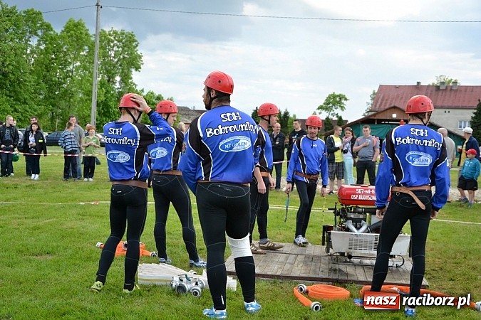 Zdjęcie w galerii na portalu naszraciborz.pl: VI strażackie zawody na czas w Rudyszwałdzie wiadomości z regionu