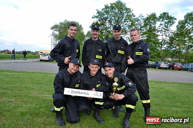 Zdjęcie w galerii na portalu naszraciborz.pl: VI strażackie zawody na czas w Rudyszwałdzie wiadomości z regionu