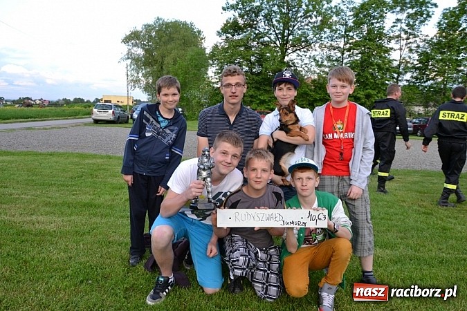 Zdjęcie w galerii na portalu naszraciborz.pl: VI strażackie zawody na czas w Rudyszwałdzie wiadomości z regionu