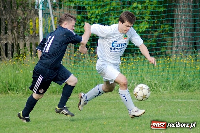 Zdjęcie w galerii na portalu naszraciborz.pl: Owsiszcze górą w starciu beniaminków wiadomości z regionu