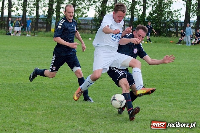 Zdjęcie w galerii na portalu naszraciborz.pl: Owsiszcze górą w starciu beniaminków wiadomości z regionu