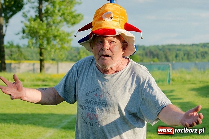 Zdjęcie w galerii na portalu naszraciborz.pl: Owsiszcze górą w starciu beniaminków wiadomości z regionu