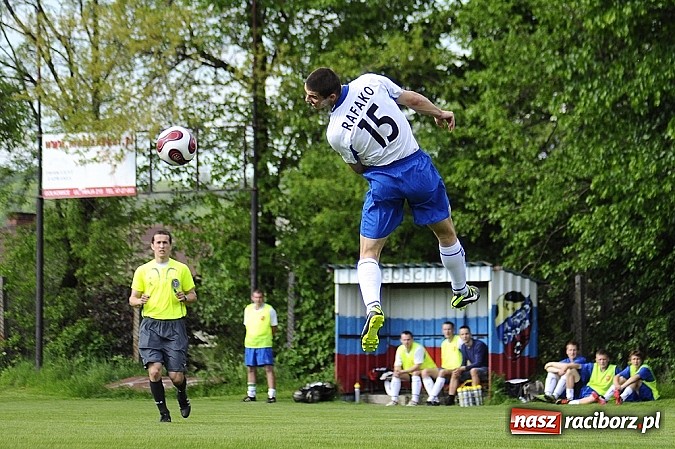 Zdjęcie w galerii na portalu naszraciborz.pl: Rafako z Syrynią na remis wiadomości z regionu