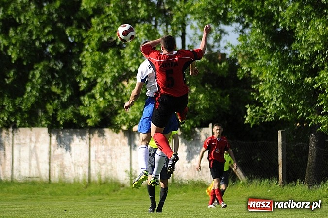Zdjęcie w galerii na portalu naszraciborz.pl: Rafako z Syrynią na remis wiadomości z regionu