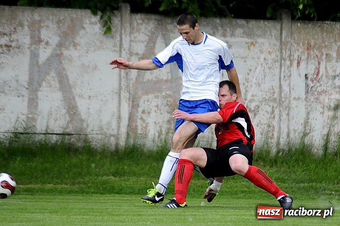 Zdjęcie w galerii na portalu naszraciborz.pl: Rafako z Syrynią na remis wiadomości z regionu