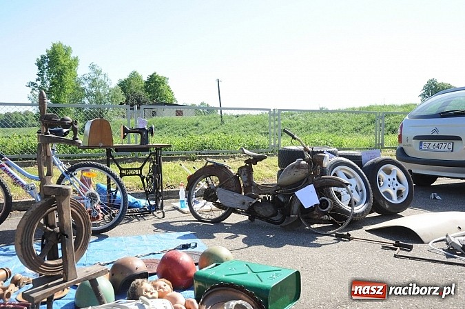 Zdjęcie w galerii na portalu naszraciborz.pl: Rekord frekwencji na jarmarku w Chałupkach wiadomości z regionu