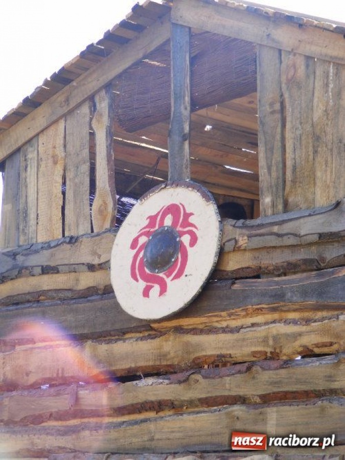 Zdjęcie w galerii na portalu naszraciborz.pl: Nie pozwolili zdobyć grodu wiadomości z regionu