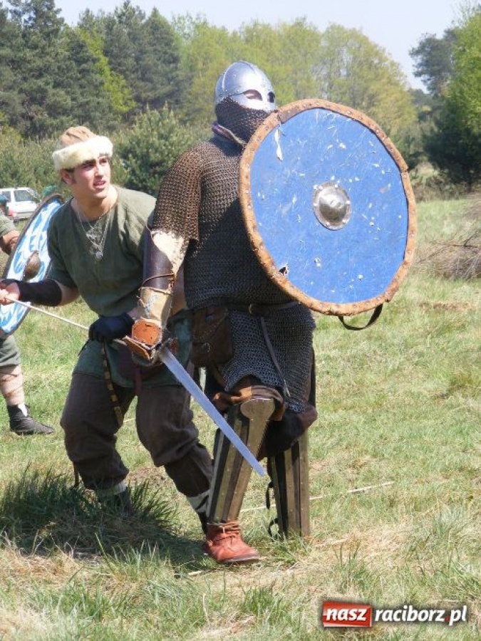 Zdjęcie w galerii na portalu naszraciborz.pl: Nie pozwolili zdobyć grodu wiadomości z regionu