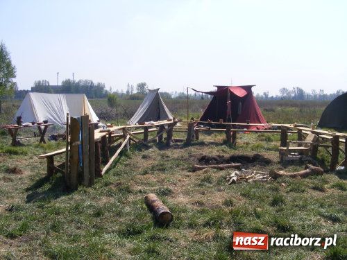 Zdjęcie w galerii na portalu naszraciborz.pl: Nie pozwolili zdobyć grodu wiadomości z regionu