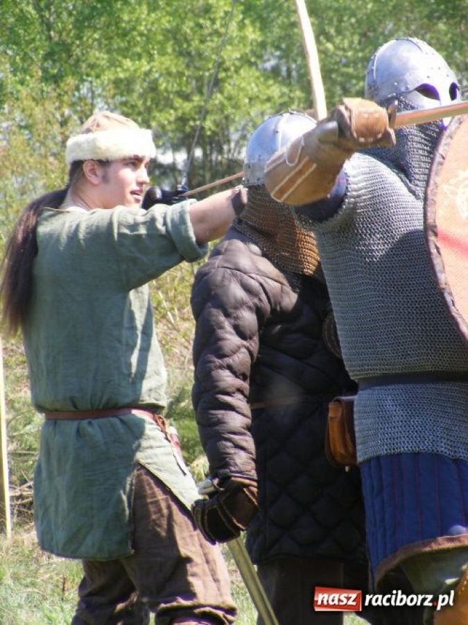 Zdjęcie w galerii na portalu naszraciborz.pl: Nie pozwolili zdobyć grodu wiadomości z regionu