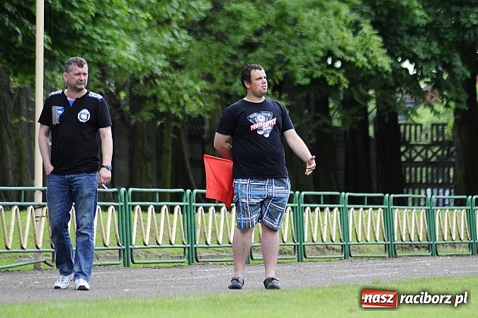 Zdjęcie w galerii na portalu naszraciborz.pl: Dziewięciu wspaniałych z Płoni wiadomości z regionu