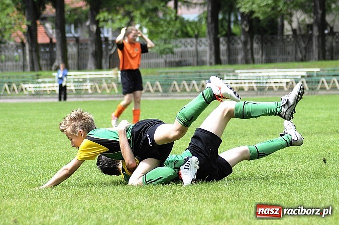 Zdjęcie w galerii na portalu naszraciborz.pl: Dziewięciu wspaniałych z Płoni wiadomości z regionu