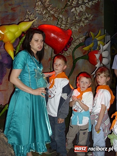 Zdjęcie w galerii na portalu naszraciborz.pl: Przedszkolaki z Markowic pojechały na wycieczkę do Pacanowa wiadomości z regionu