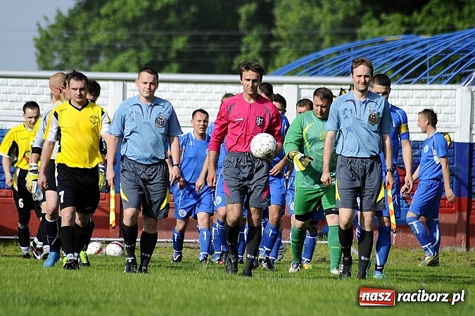Zdjęcie w galerii na portalu naszraciborz.pl: Wygrana Markowic, hat-trick Tappera wiadomości z regionu