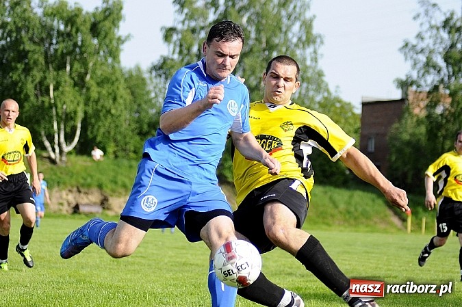 Zdjęcie w galerii na portalu naszraciborz.pl: Wygrana Markowic, hat-trick Tappera wiadomości z regionu