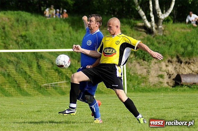 Zdjęcie w galerii na portalu naszraciborz.pl: Wygrana Markowic, hat-trick Tappera wiadomości z regionu
