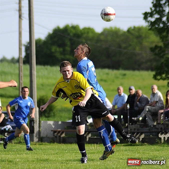 Zdjęcie w galerii na portalu naszraciborz.pl: Wygrana Markowic, hat-trick Tappera wiadomości z regionu