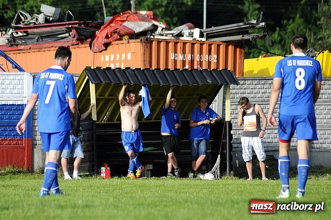 Zdjęcie w galerii na portalu naszraciborz.pl: Wygrana Markowic, hat-trick Tappera wiadomości z regionu