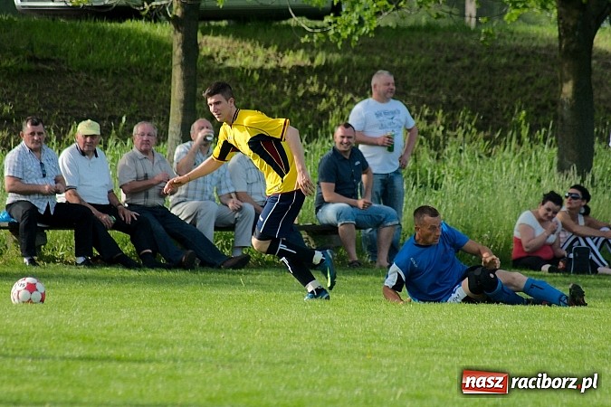 Zdjęcie w galerii na portalu naszraciborz.pl: Samborowice mają patent na czołówkę wiadomości z regionu