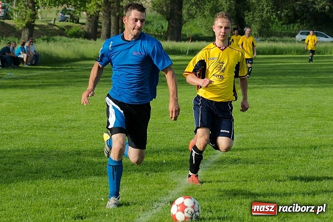 Zdjęcie w galerii na portalu naszraciborz.pl: Samborowice mają patent na czołówkę wiadomości z regionu