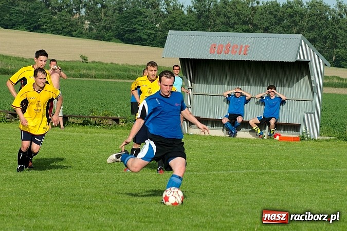 Zdjęcie w galerii na portalu naszraciborz.pl: Samborowice mają patent na czołówkę wiadomości z regionu