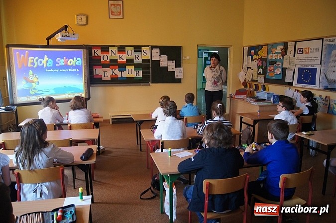 Zdjęcie w galerii na portalu naszraciborz.pl: Międzyszkolny Konkurs Lektur w SP4 wiadomości z regionu