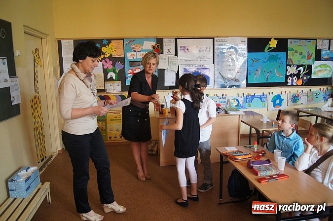 Zdjęcie w galerii na portalu naszraciborz.pl: Międzyszkolny Konkurs Lektur w SP4 wiadomości z regionu