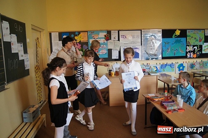Zdjęcie w galerii na portalu naszraciborz.pl: Międzyszkolny Konkurs Lektur w SP4 wiadomości z regionu