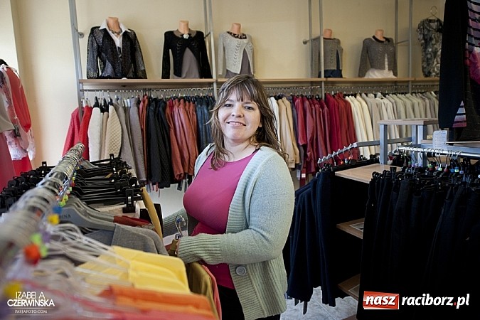 Zdjęcie w galerii na portalu naszraciborz.pl: Modowa rewolucja uczestniczek Metamorfozy wiadomości z regionu