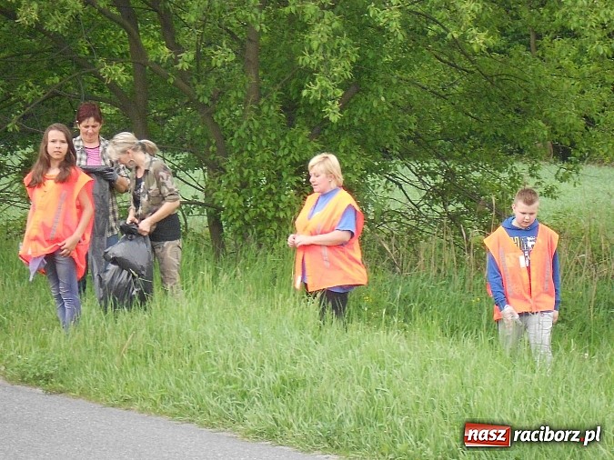 Zdjęcie w galerii na portalu naszraciborz.pl: Eko-mieszkańcy Rudy Kozielskiej wiadomości z regionu