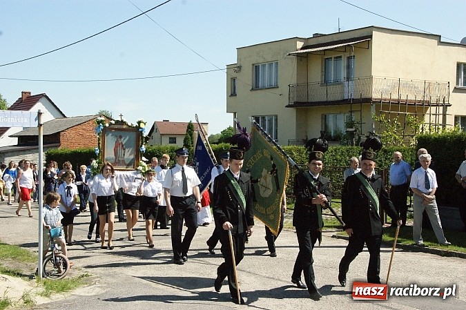 Zdjęcie w galerii na portalu naszraciborz.pl: Procesja ku czci św. Urbana w Rudzie Kozielskiej wiadomości z regionu
