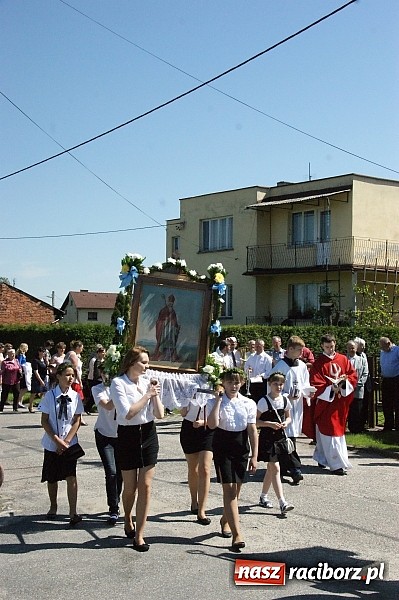 Zdjęcie w galerii na portalu naszraciborz.pl: Procesja ku czci św. Urbana w Rudzie Kozielskiej wiadomości z regionu