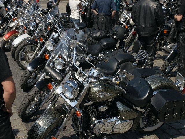 Zdjęcie w galerii na portalu naszraciborz.pl: Motorowa masa krytyczna wiadomości z regionu