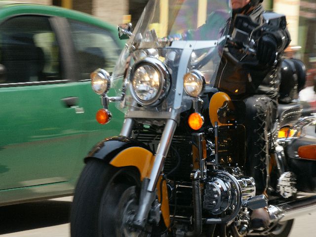 Zdjęcie w galerii na portalu naszraciborz.pl: Motorowa masa krytyczna wiadomości z regionu