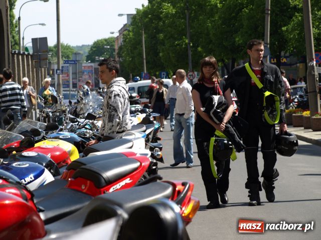 Zdjęcie w galerii na portalu naszraciborz.pl: Motorowa masa krytyczna wiadomości z regionu