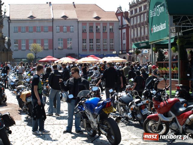 Zdjęcie w galerii na portalu naszraciborz.pl: Motorowa masa krytyczna wiadomości z regionu