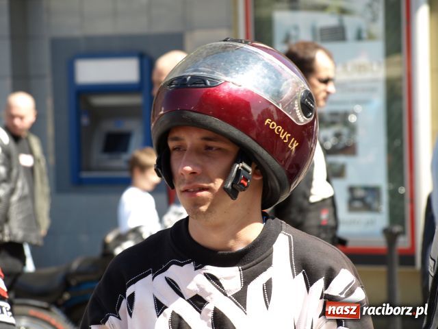 Zdjęcie w galerii na portalu naszraciborz.pl: Motorowa masa krytyczna wiadomości z regionu