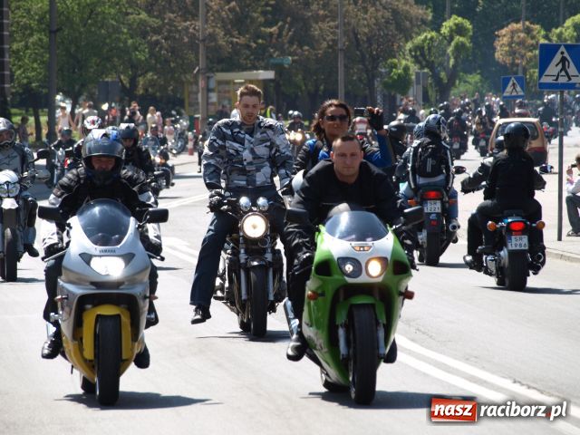 Zdjęcie w galerii na portalu naszraciborz.pl: Motorowa masa krytyczna wiadomości z regionu