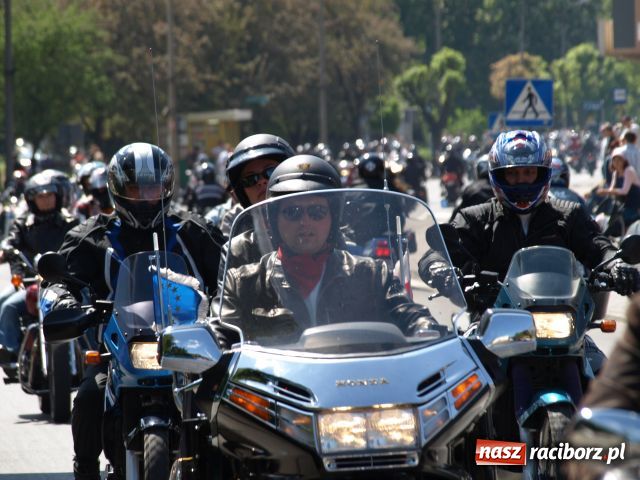 Zdjęcie w galerii na portalu naszraciborz.pl: Motorowa masa krytyczna wiadomości z regionu